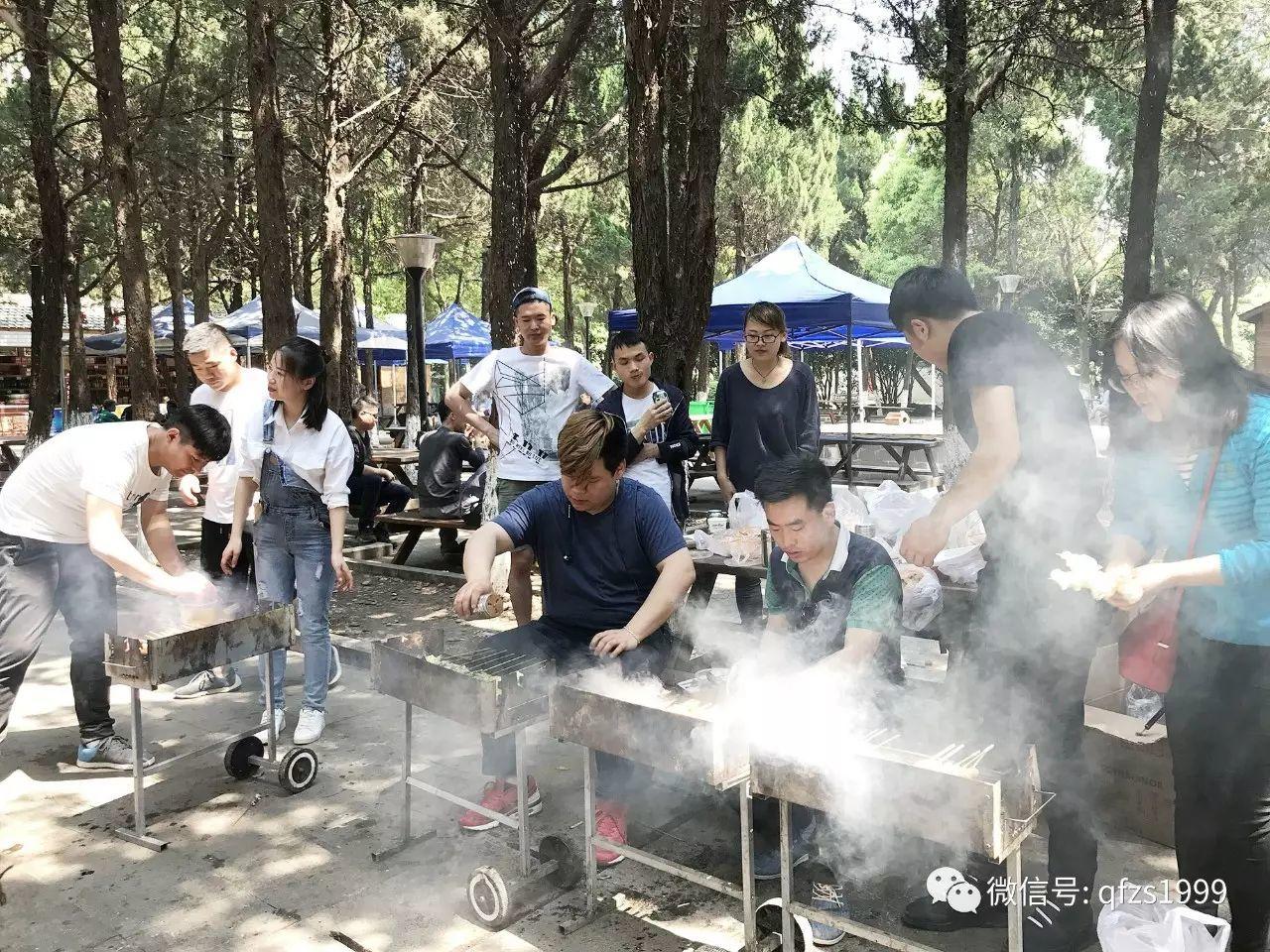厲害了我的伙伴們！清風(fēng)裝飾優(yōu)秀團(tuán)隊—2017春游踏青之旅。