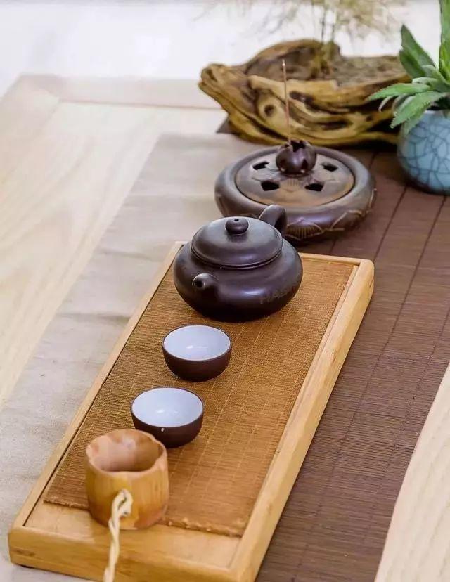 靈感來(lái)源|帶庭院的中式原木風(fēng)復(fù)式裝修