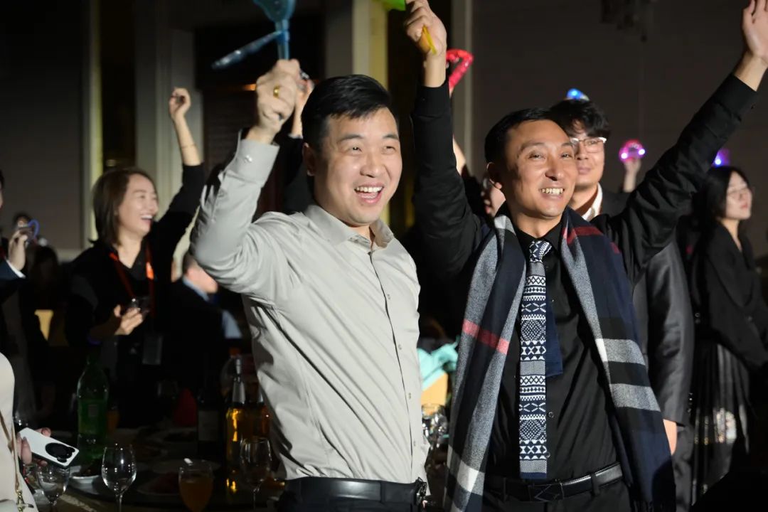 龍騰年·秉初心·創(chuàng)未來|清風(fēng)裝飾25周年主題年會圓滿成功！